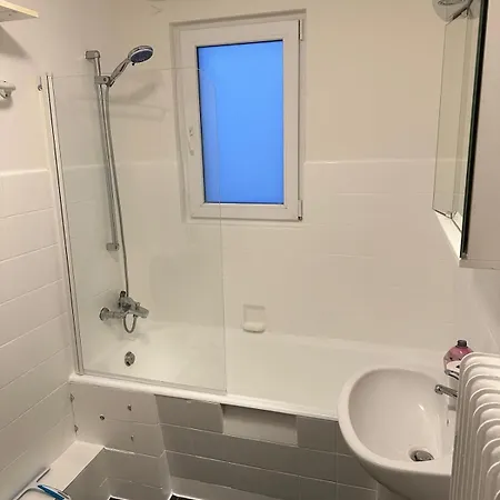 Wilhelmshoehe Nahe Ice Bhf Und Weltkulturerbe Park *