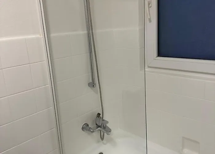 Wilhelmshoehe Nahe Ice Bhf Und Weltkulturerbe Park 卡塞尔