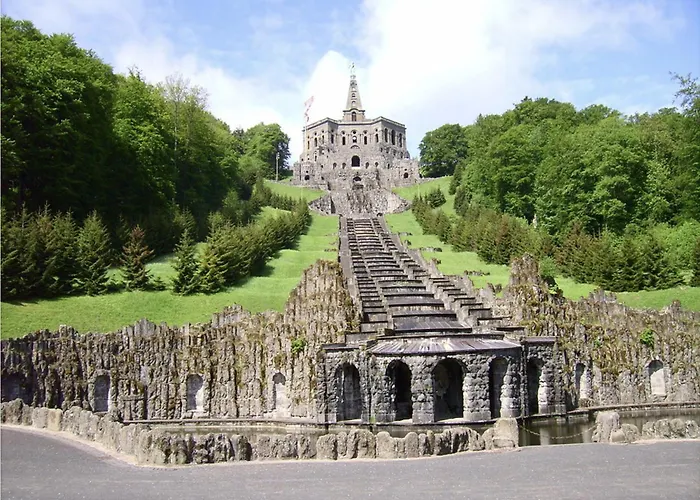 Wilhelmshoehe Nahe Ice Bhf Und Weltkulturerbe Park